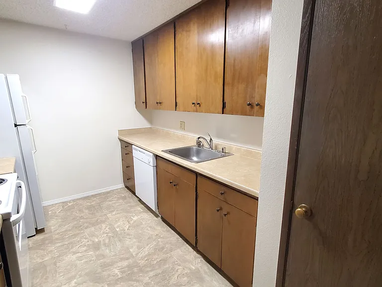 5325 Ravenna Pl NE — Photo 6