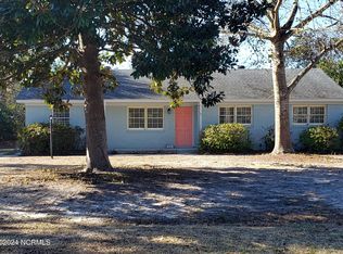809 Shakespeare Dr, Wilmington, NC 28405
