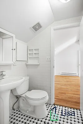 Rented by Lisa Management Inc | media 27