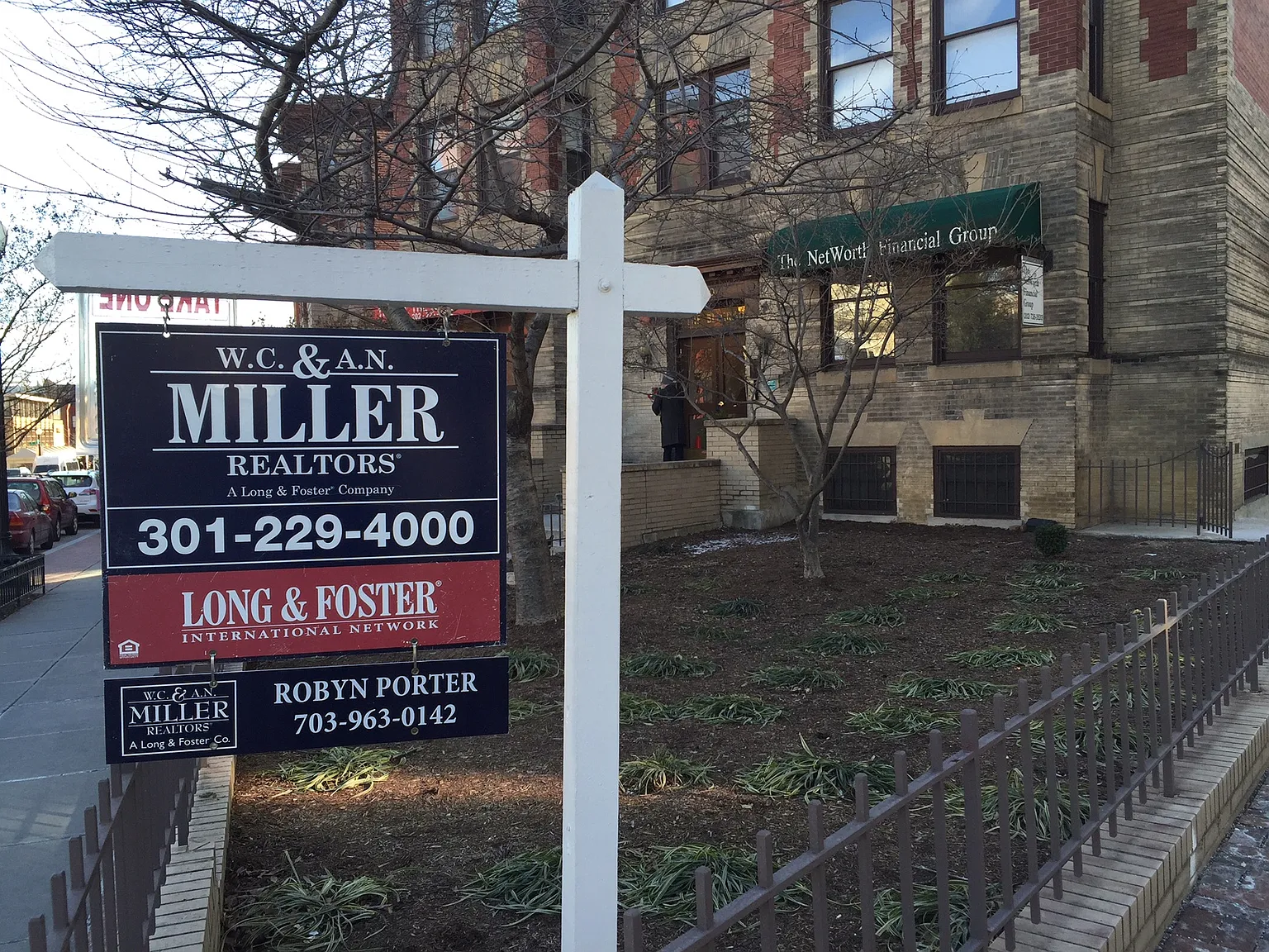 1930 18th St NW APT 3 photo 1