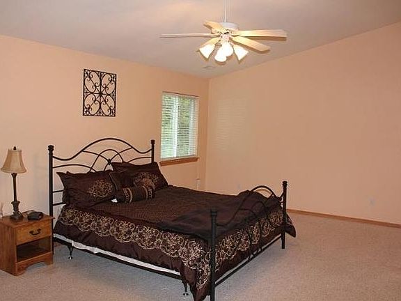 5th image of 456 River Bluff Cir