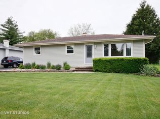 6210 Woodward Ave, Downers Grove, IL 60516
