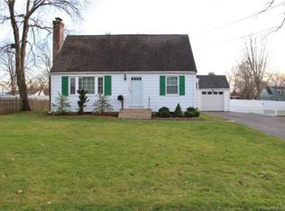 7 Barton St, West Hartford, CT 06110