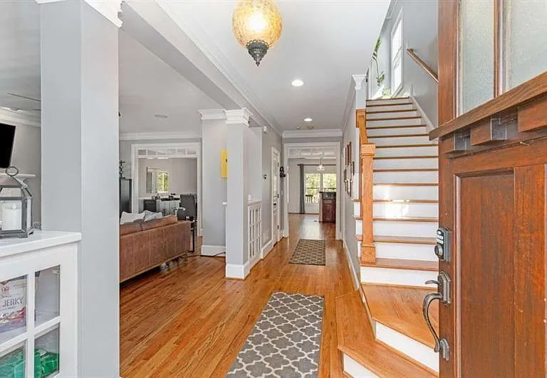 1390 Marion Walk SE — Photo 6