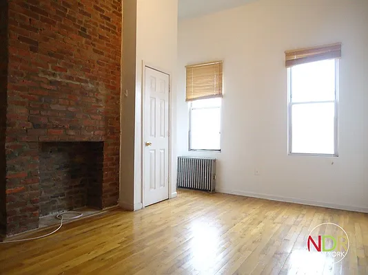 Rented by Next Door Realty NYC | media 23