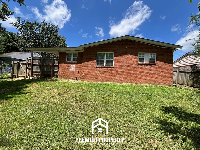 4876 Hillbrook Rd — Photo 19