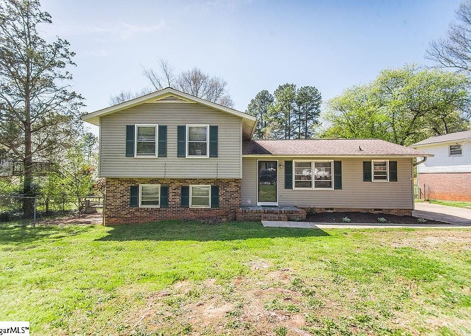 1st image of 515 Sellwood Cir