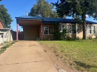 1402 Cooley Dr, Borger, TX 79007