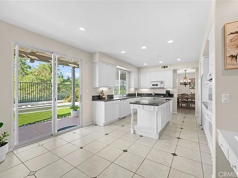 45339 Tiburcio Dr — Photo 17
