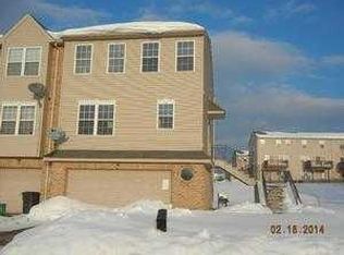 2480 Hawthorn Dr, Easton, PA 18040