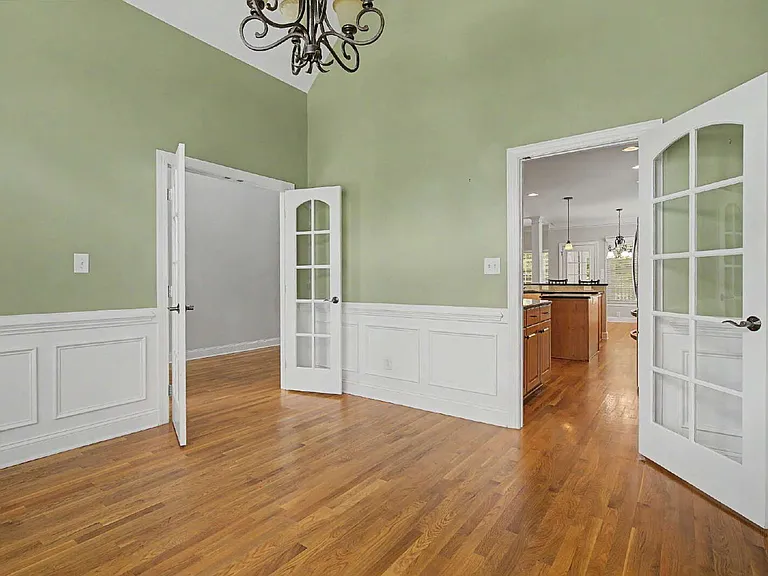 308 Millsfield Dr — Photo 9