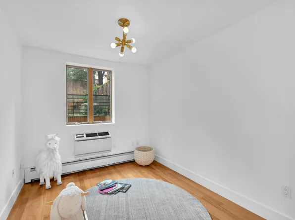 362 12th Street image 6 of 18