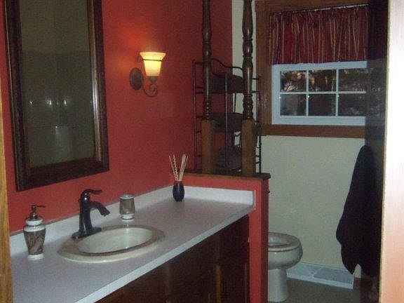 Upstairs Bathroom