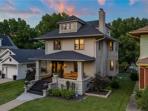 2619 Charlotte St, Kansas City, MO 64108