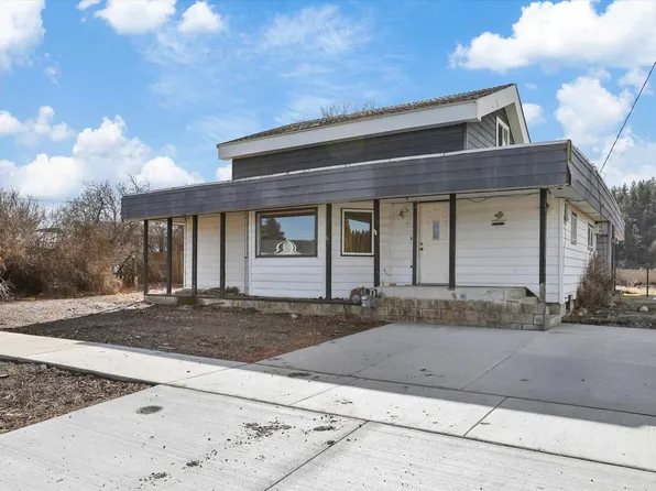 17706 E 6th Ave, Greenacres, WA 99016