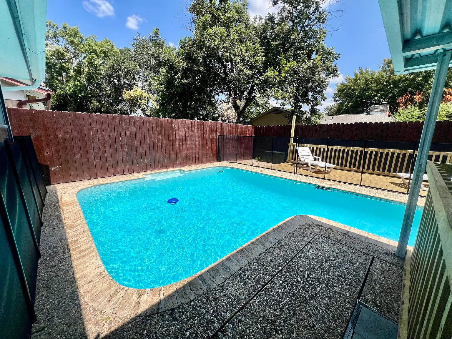 4 bed, 1582 sqft, $3,500 — Photo 1