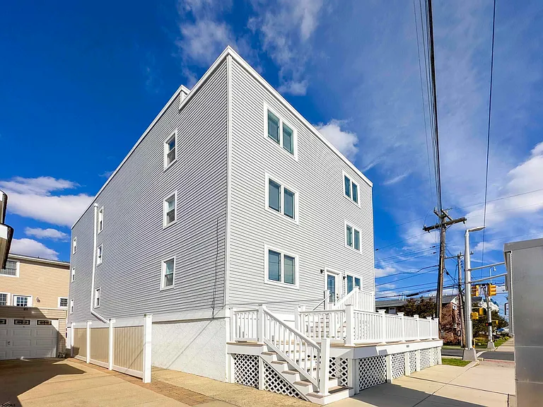 9801 Ventnor Ave #B1 — Photo 24