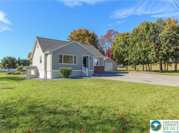 1223 Keller Rd, Wind Gap, PA 18091