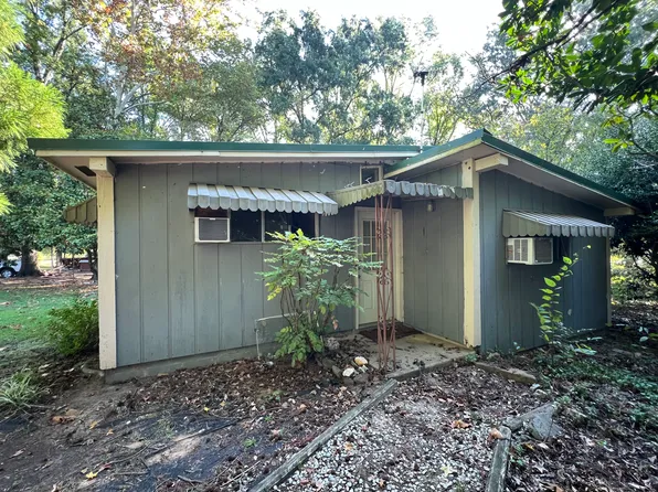 22 Overcup Lake Rd, Morrilton, AR 72110