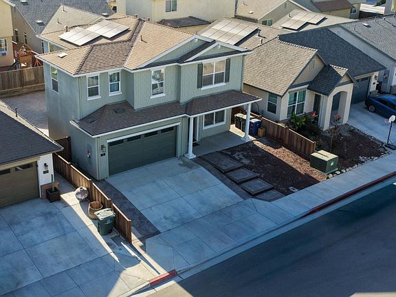 5th image of 15 Pepper Tree Ct