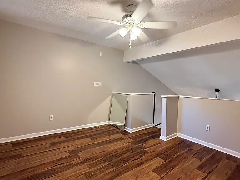 405 Harbison Blvd #B — Photo 12