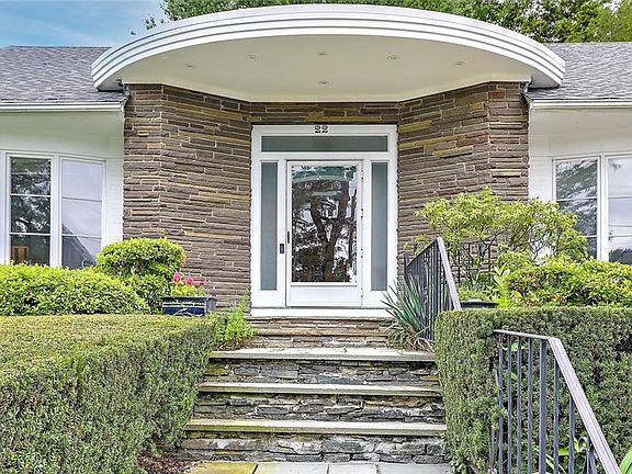 2nd image of 22 Glen Dr