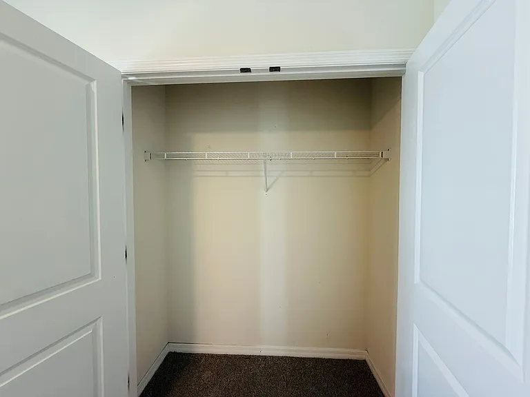2856 Suncoast Blend Dr — Photo 34
