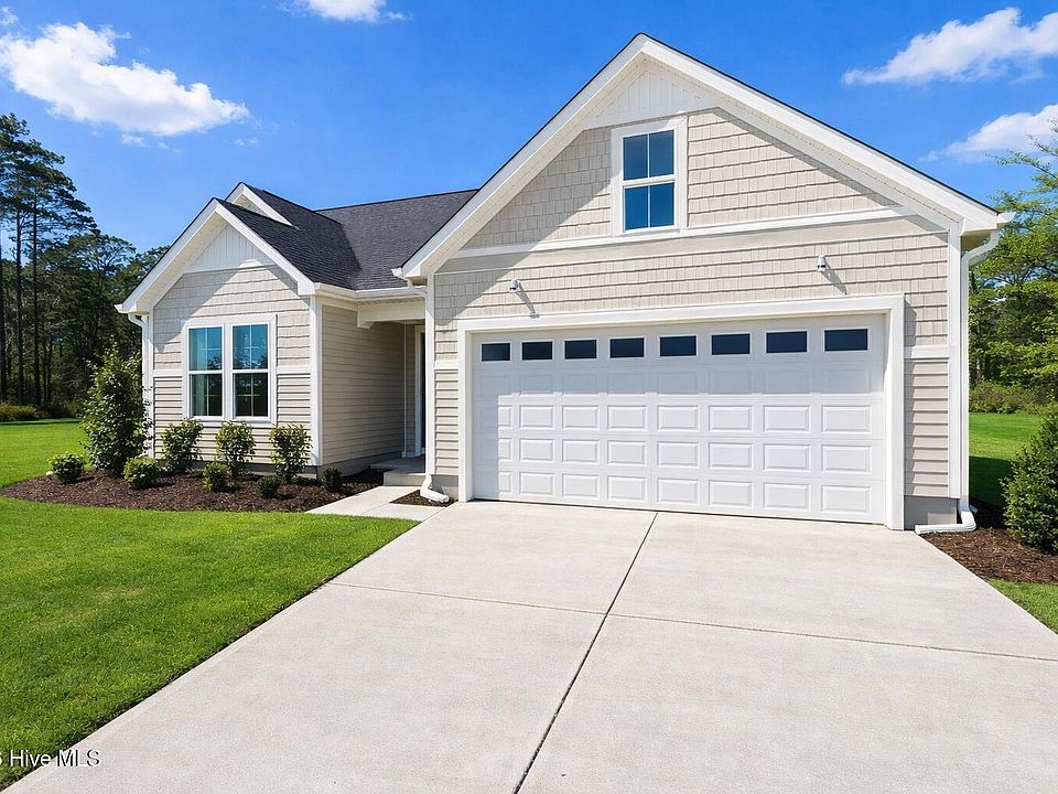 1st image of 851 Fairway Road