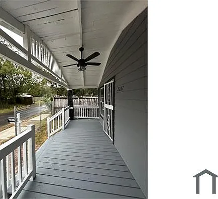 2267 Calvin St — Photo 10