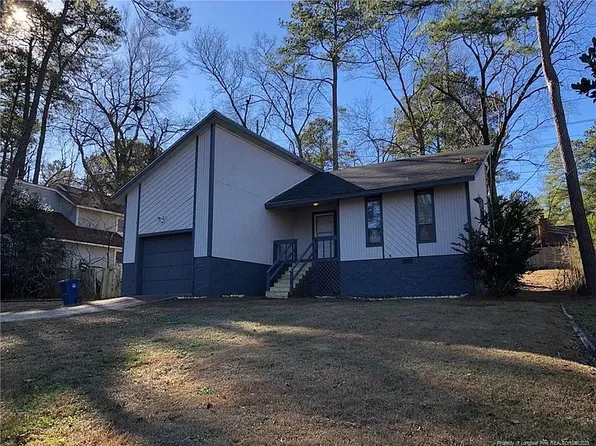 410 Watergap Dr, Fayetteville, NC 28314