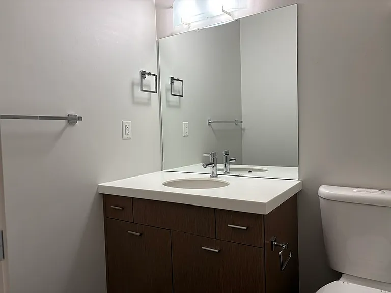 1550 Dickson Ave #6 — Photo 21