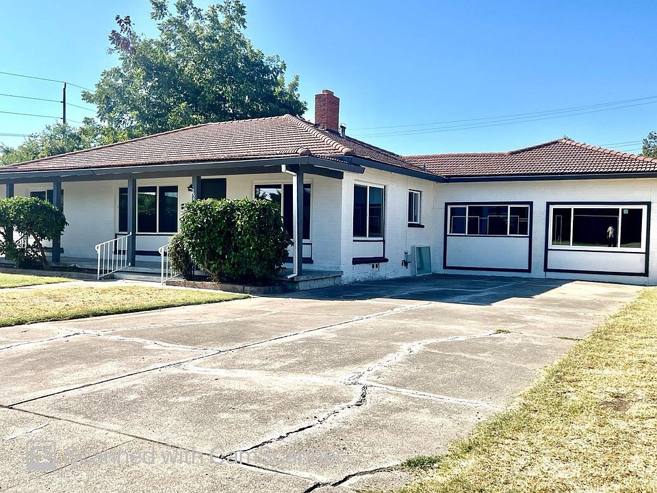 1st image of 2557 W Mendocino Ave