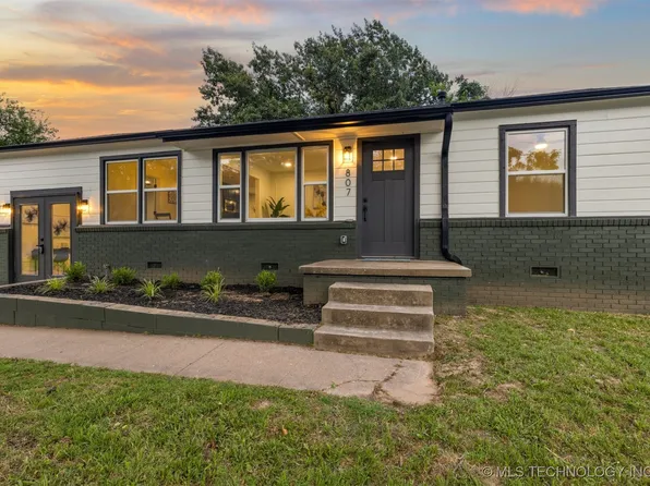 807 N Cedar Ave, Sand Springs, OK 74063