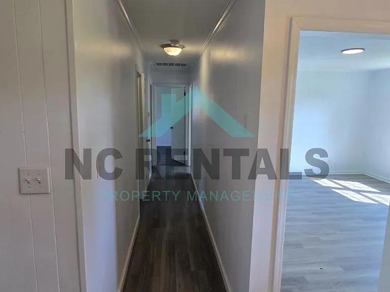 165 Hawkins Loop — Photo 10