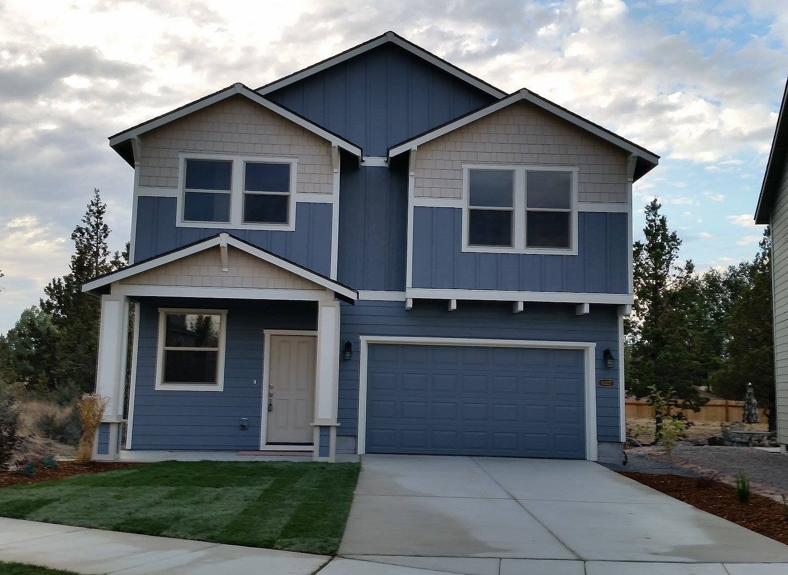63327 Lamoine Ln, Bend, OR 97701 Zillow