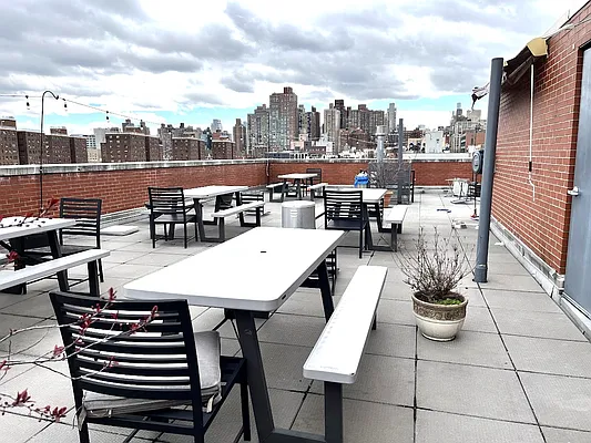 Rented by Corcoran | media 6