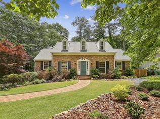 95 Brandon Ridge Dr, Sandy Springs, GA 30328