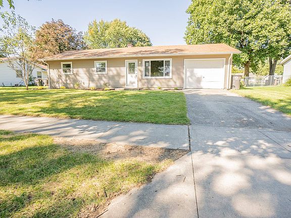 2nd image of 8203 Park State Dr