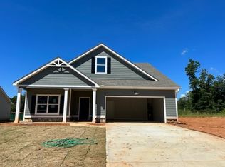 1074 Sawyer Dr, Opelika, AL 36801