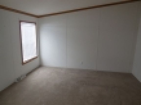 4th image of 20 Deso Dr