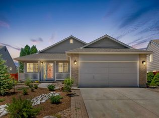 577 Branding Iron Ln, Castle Rock, CO 80104