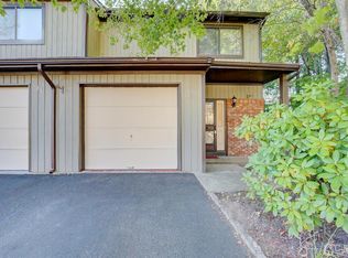 188 Heywood Ct, Matawan, NJ 07747
