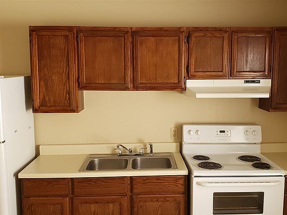 5th image of 3202 Chacota St APT 1