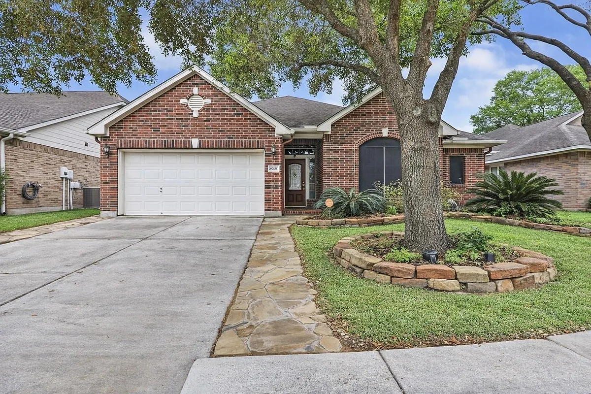 Building Photo - 18418 Hot Creek Ct