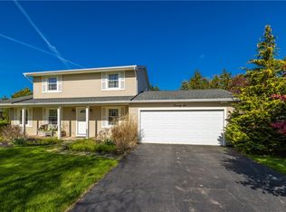 26 Aldwick Rise, Fairport, NY 14450