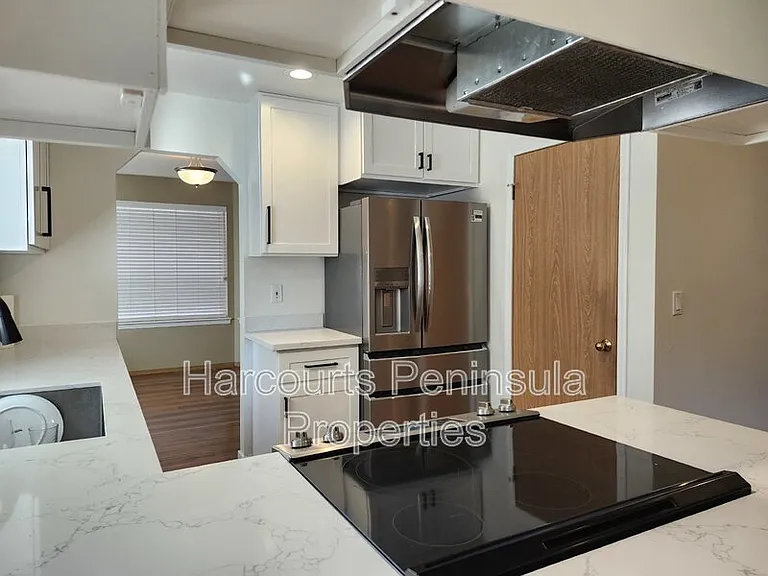 8491 Covina Loop NE — Photo 17