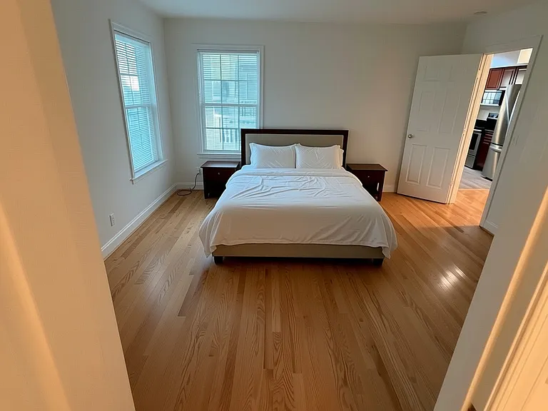 220 Gross Ave — Photo 25