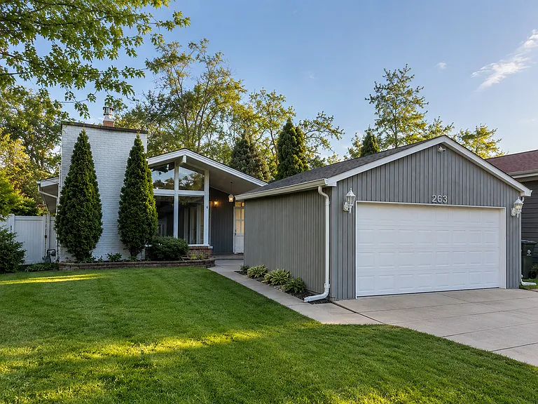 263 Dalewood Ave — Photo 2
