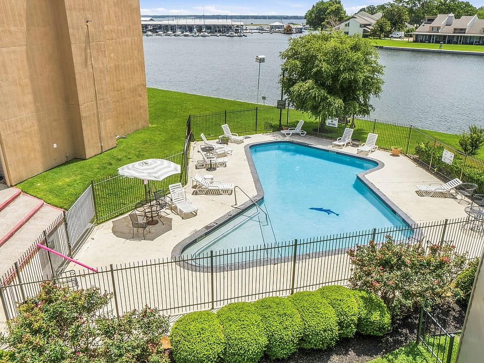 1st image of 12600 Melville Dr #316B