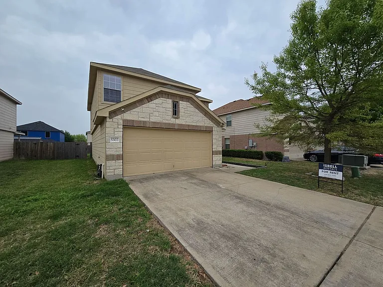 5302 Lyra Dr — Photo 2